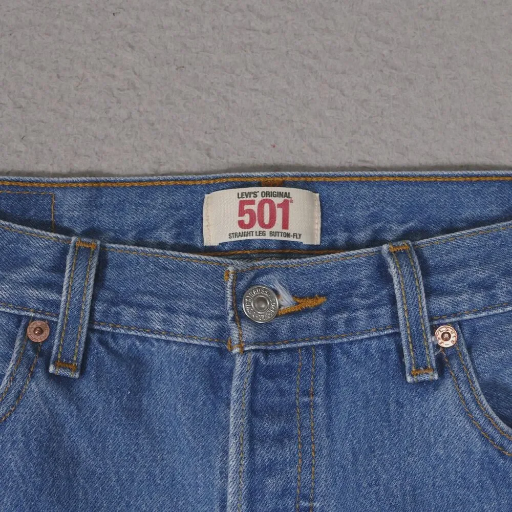Vintage Levi's 501xx Jeans Men's 32x32 Medium Wash 2000s Y2K